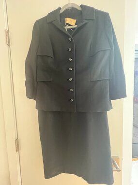AUTHENTIC Vintage DON LOPER Womens 2 piece Skirt Suit- Sz 4